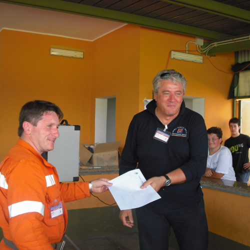 Esercitazione 404/07/10 n. 83 / 54826