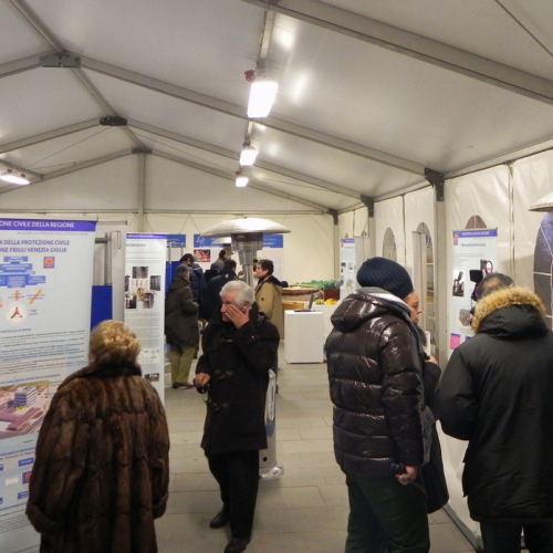 Altre foto stand PCR a Trieste n. 7 / 60074