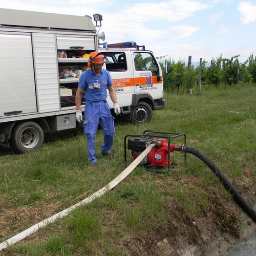 6∞ meeting di Protezione civile - Mereto 2011 n. 45 / 68281
