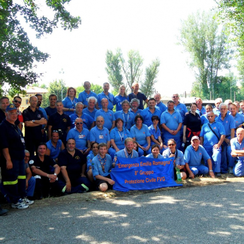 Attivit‡ dei volontari a Mirandola n. 4 / 84049