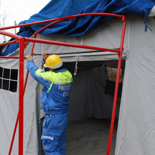 Montaggio tende n. 8 / 53136