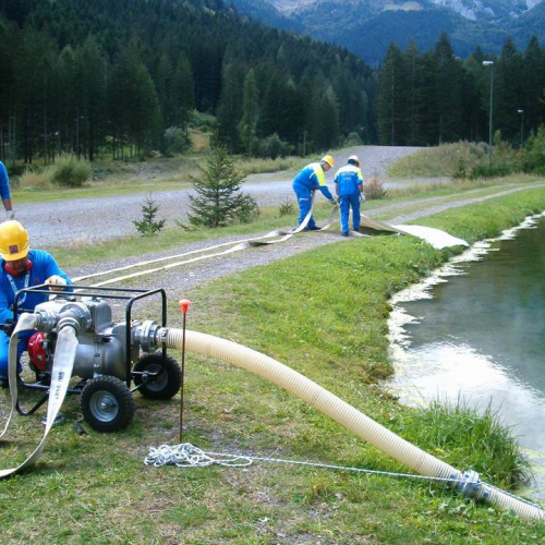 Utilizzo in sicurezza delle motopompe 3 / 16729