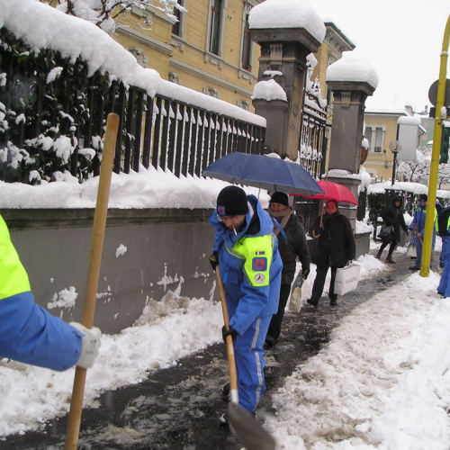 Milano 07/01/09 n. 33 / 33880