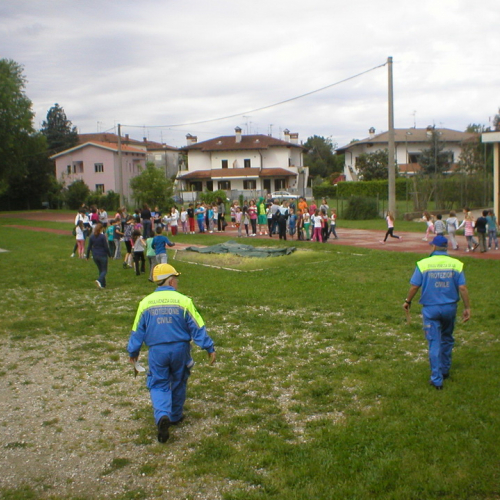 Evacauazione scuola n. 4 / 94732