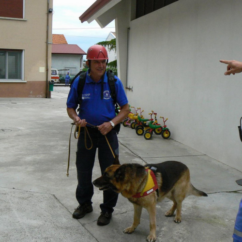 Foto evacuazione 12/06 n. 8 / 25825