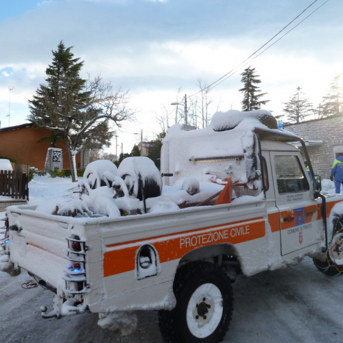 Interventi emergenza neve del 08/12/12 n. 7 / 89515