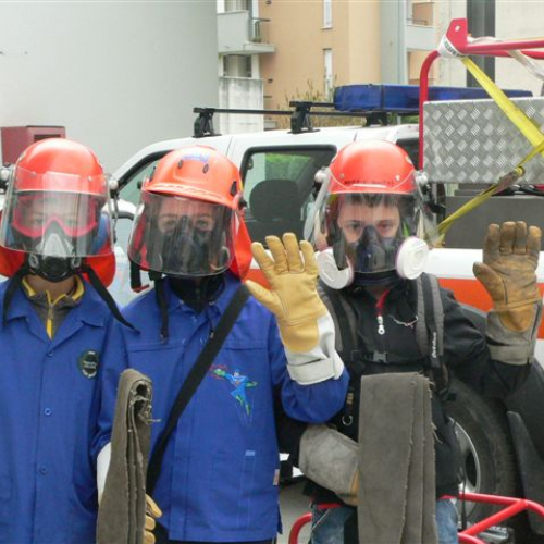 A Scuola di Protezione Civile 2011 n. 29 / 64730