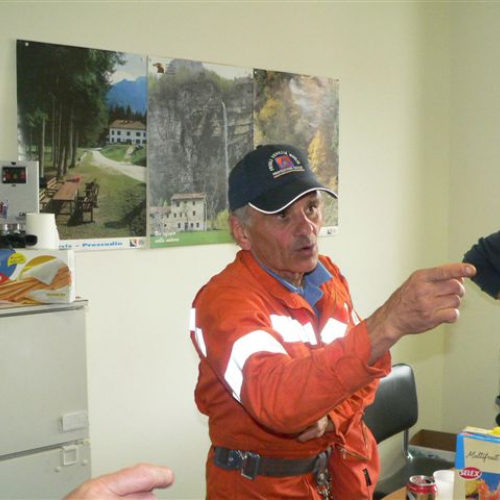 A Scuola di Protezione Civile 2011 n. 32 / 64733