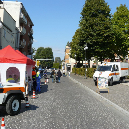 Azzano X: esercitazione AIB del 28/09 n. 35 / 30077
