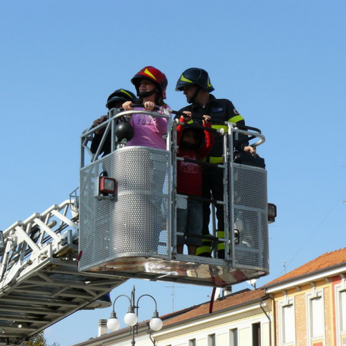 Azzano X: esercitazione AIB del 28/09 n. 43 / 30085