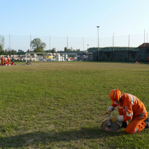 Azzano X: esercitazione AIB del 28/09 n. 58 / 30100