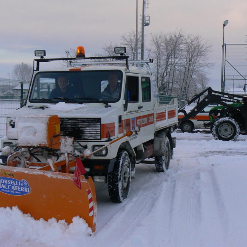 Interventi volontari per nevicata 17/12/10 n. 6 / 59528