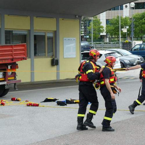 Convegno Soccorso in acque vive" a Lavis n. 10""onvegno "Soccorso in acque vive" a La""nvegno "Soccorso in acque vi""vegno "Soccorso in a""egno "Soccors""gno "So""no" / 51358