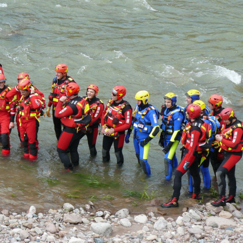 Convegno Soccorso in acque vive" a Lavis n. 22""onvegno "Soccorso in acque vive" a La""nvegno "Soccorso in acque vi""vegno "Soccorso in a""egno "Soccors""gno "So""no" / 51370