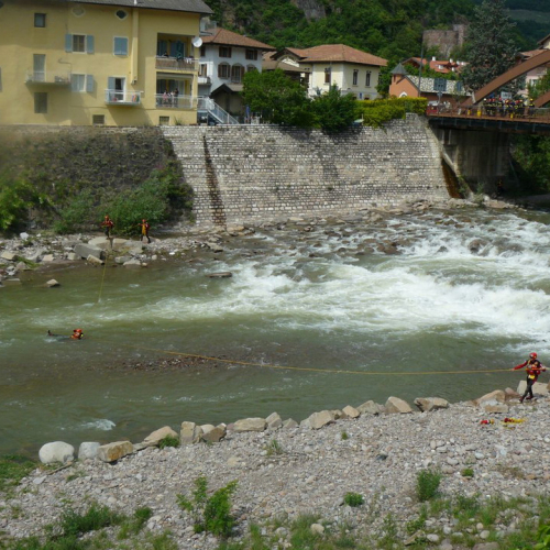 Convegno Soccorso in acque vive" a Lavis n. 31""onvegno "Soccorso in acque vive" a La""nvegno "Soccorso in acque vi""vegno "Soccorso in a""egno "Soccors""gno "So""no" / 51379
