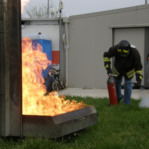 Corso per addetti antincendio livello C n. 76 / 64050