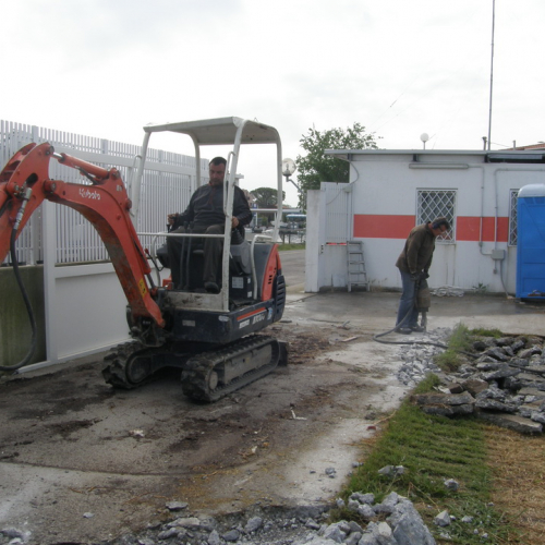 Lavori sede n. 17 / 81818