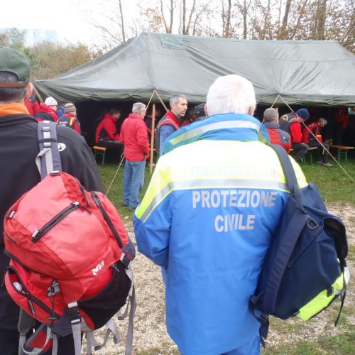 Esercitazione a Giais n. 12 / 88520