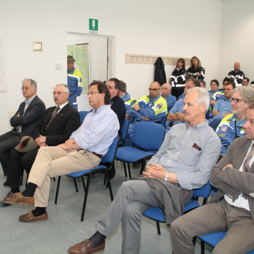 Esercitazione Cerchio 2012: discorsi autorit‡ n. 1 / 80244