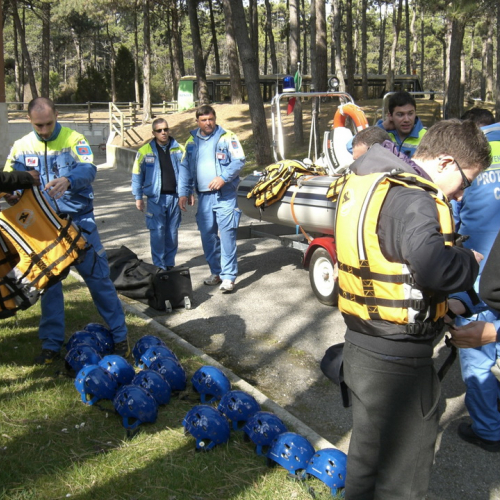 Stage 2012: attivit‡ con il Nucleo Fluviale n. 3 / 79694