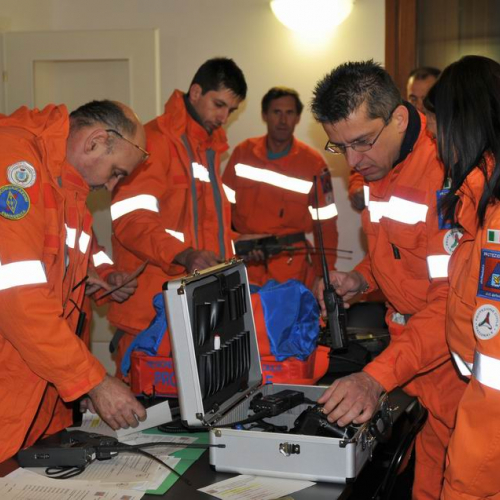 Esercitazione Cjistiel di Borc 2009 1 / 43890