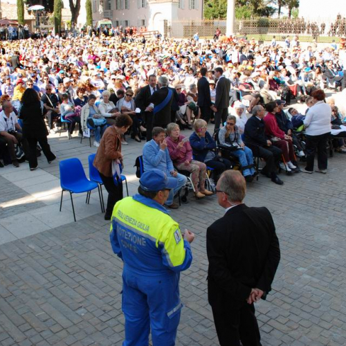 Visita Papa Benedetto XVI n. 38 / 65179