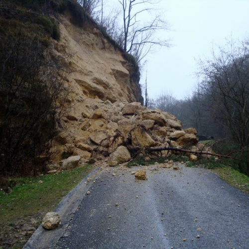 Movimenti franosi Castelnovo 5 / 47003