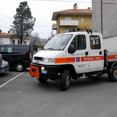 Interventi volontari (02/03/11) n. 2 / 61445