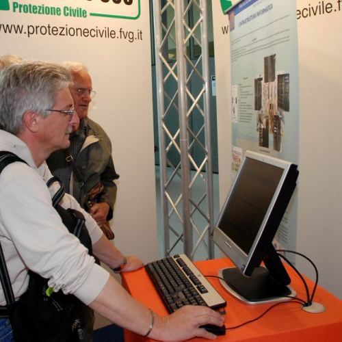 Foto Stand Istituzionale n. 7 / 50987