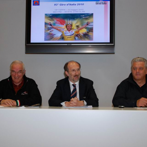 Conferenza stampa 15™ tappa Giro d'Italia 2010 n. 7 / 50562
