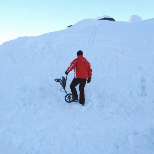 Testing Rivelatori Metalli ricerca persona sepolta da neve n. 8 / 60136