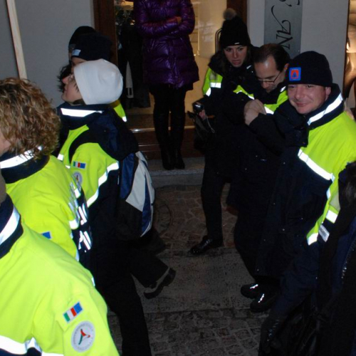 Sfilata e discorsi Autorit‡ n. 15 / 47431