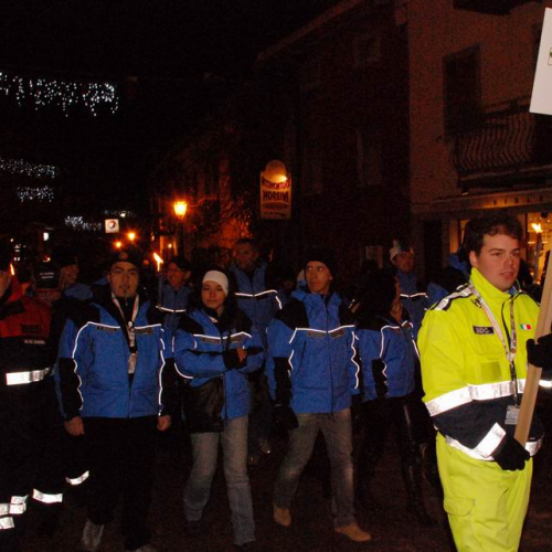 Sfilata e discorsi Autorit‡ (CIMONE 2011) n. 17 / 60638