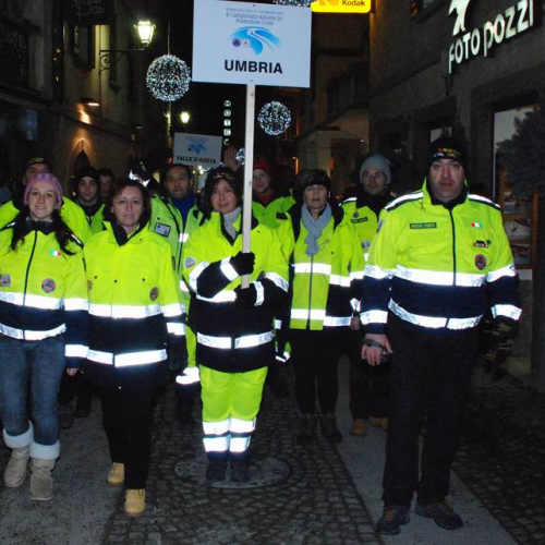 Sfilata e discorsi Autorit‡ n. 25 / 47441