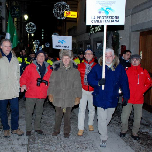 Sfilata e discorsi Autorit‡ n. 29 / 47445