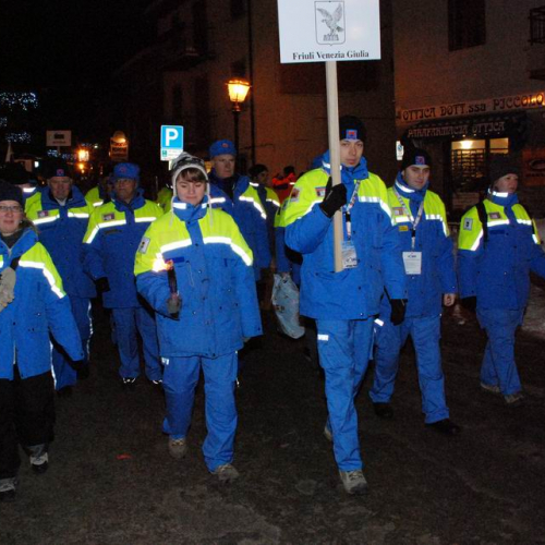 Sfilata e discorsi Autorit‡ (CIMONE 2011) n. 24 / 60645