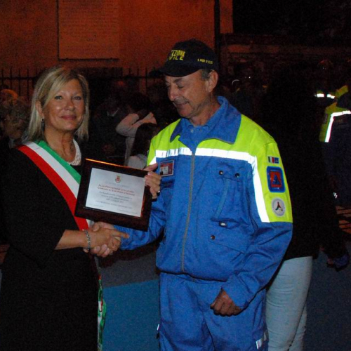 Consegna Attestati di ringranziamento (Grado) n. 83 / 29419