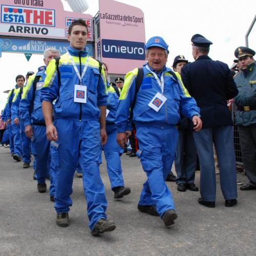 Foto 15™ tappa Mestre - Monte Zoncolan" del 93∞ Giro d'Italia 24""oto 15™ tappa "Mestre - Monte Zoncolan" del 93∞ G""to 15™ tappa "Mestre - Monte Zonco""o 15™ tappa "Mestre "" 15™ ta" / 52007