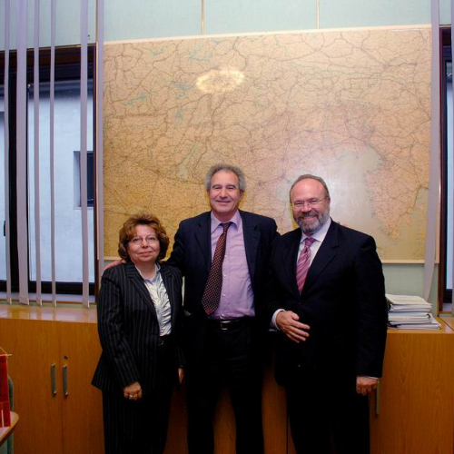 Firma protocollo d'intesa uso frequenze n. 3 / 31567