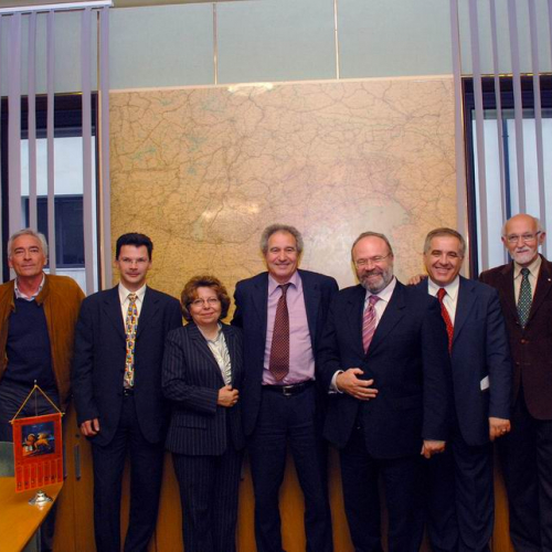 Firma protocollo d'intesa uso frequenze n. 4 / 31568