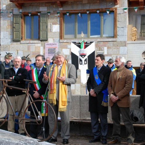 Inaugurazione Piazza Giro d'Italia n. 14 / 60889