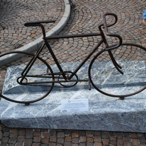 Inaugurazione Piazza Giro d'Italia n. 18 / 60893