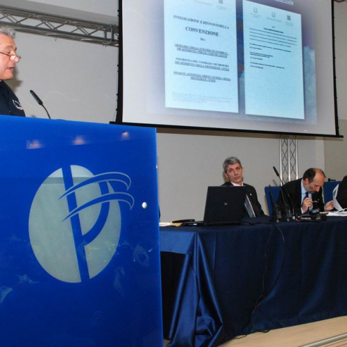 Foto Firma Convenzione 10 / 50821