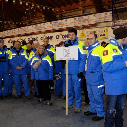 Sfilata e discorsi Autorit‡ (CIMONE 2011) n. 47 / 60668