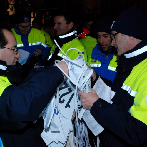 Sfilata e discorsi Autorit‡ n. 48 / 47464