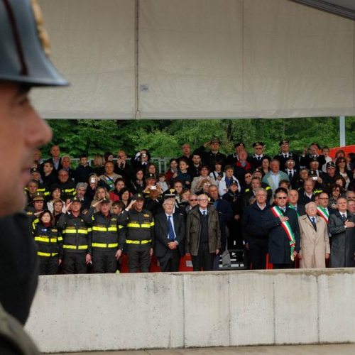 Inaugurazione monumento Gemona del Friuli n. 21 / 64882