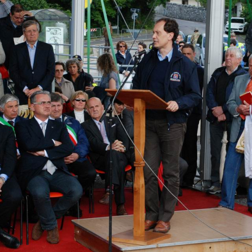 Inaugurazione monumento Gemona del Friuli n. 30 / 64891