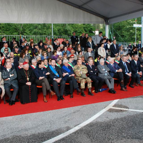 Inaugurazione monumento Gemona del Friuli n. 35 / 64896