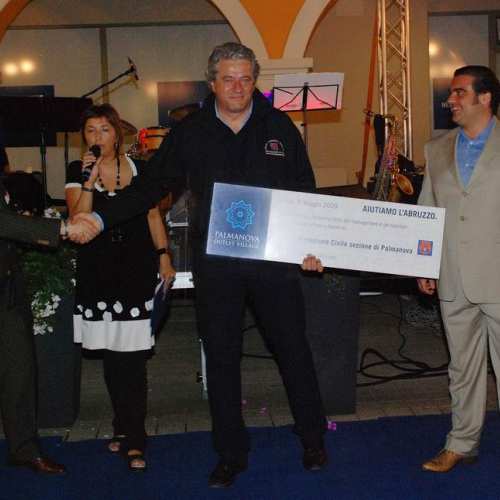 Foto Donazione Palmanova Outlet Village" n. 6""oto Donazione "Palmanova Outle""to Donazione "P""o" / 39214