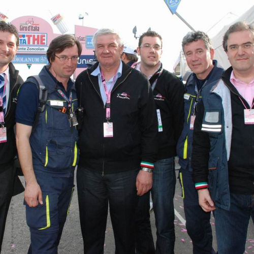 Foto 15™ tappa Mestre - Monte Zoncolan" del 93∞ Giro d'Italia 137""oto 15™ tappa "Mestre - Monte Zoncolan" del 93∞ Gi""to 15™ tappa "Mestre - Monte Zoncol""o 15™ tappa "Mestre -"" 15™ tap" / 52120